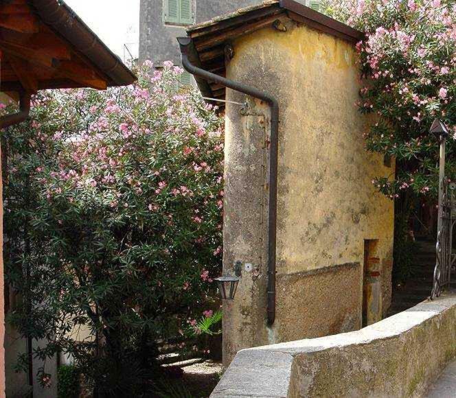Casa 1659 - Casa Parrucchiere Villa Gandria Buitenkant foto